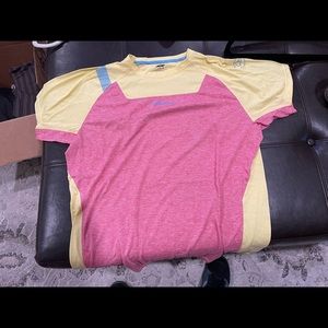 La sportiva shirt